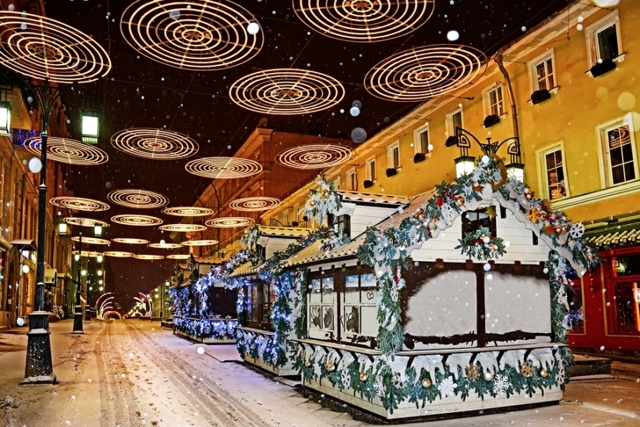 Новогодние расходы города на одного москвича - меньше стоимости чашки капучино