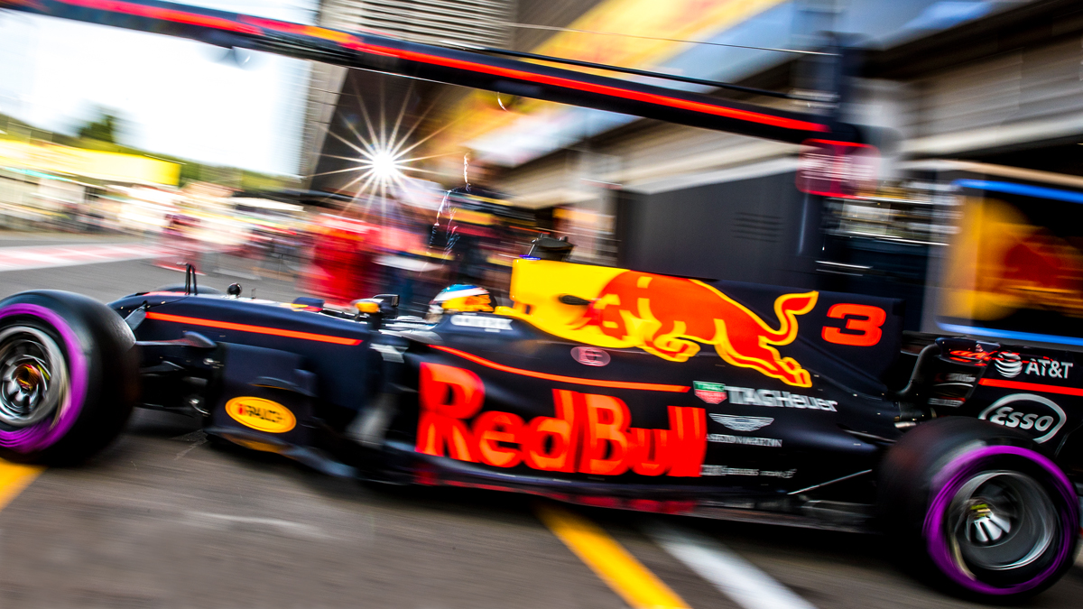 Формула-1. Компания Porsche может выкупить команду Red Bull