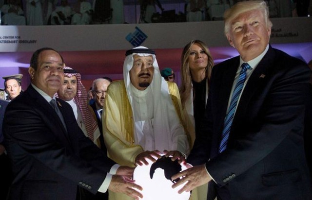 Почему Дональд Трамп отчаянно защищает саудитов?