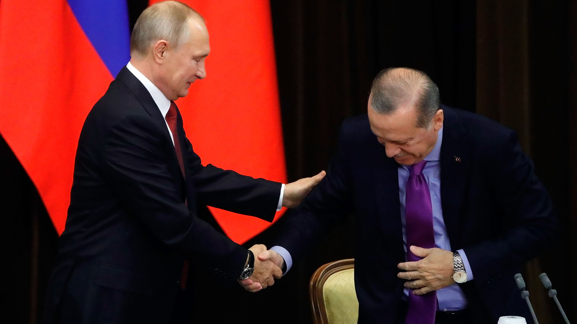 Путин "помог" Эрдогану уронить кресло