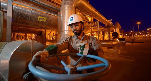 Саудовская Аравия снизила добычу нефти в сентябре