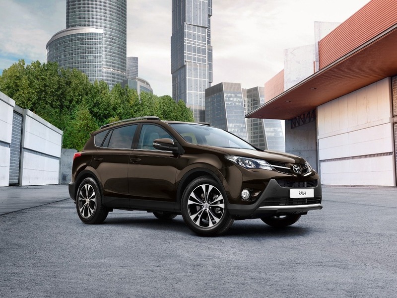 Toyota проводит отзыв из-за непослушного руля