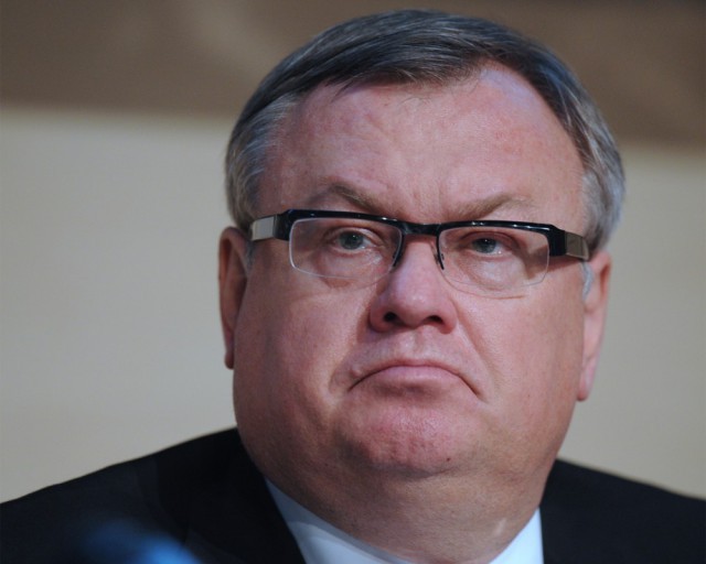 Костин: надо избавляться от больных банков