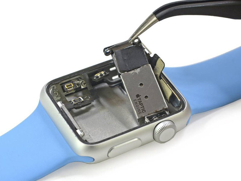 Дефицит Apple Watch объяснили браком ключевого компонента