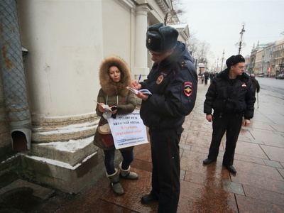 Пострадавшие от валютной ипотеки требуют решить их проблемы