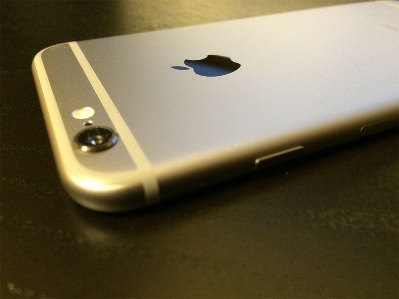 iPhone 7: первый слух