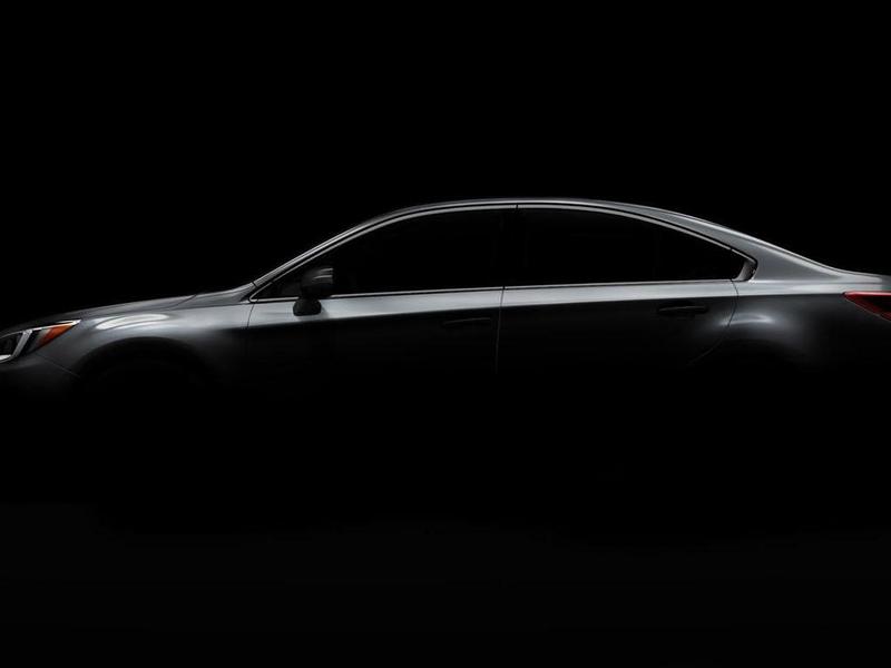 Новую Subaru Legacy представят через неделю