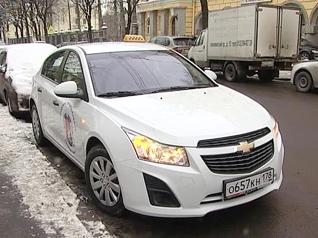 На улицы Петербурга выходят казачьи такси