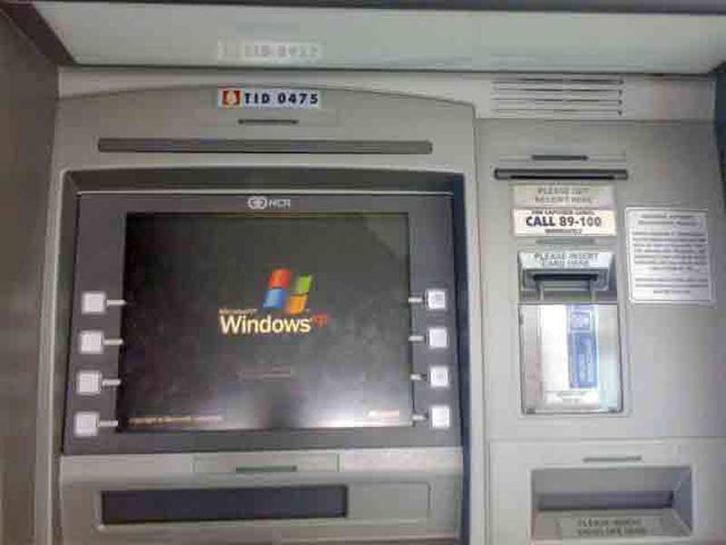 Операторы банкоматов заменят Windows XP на Linux