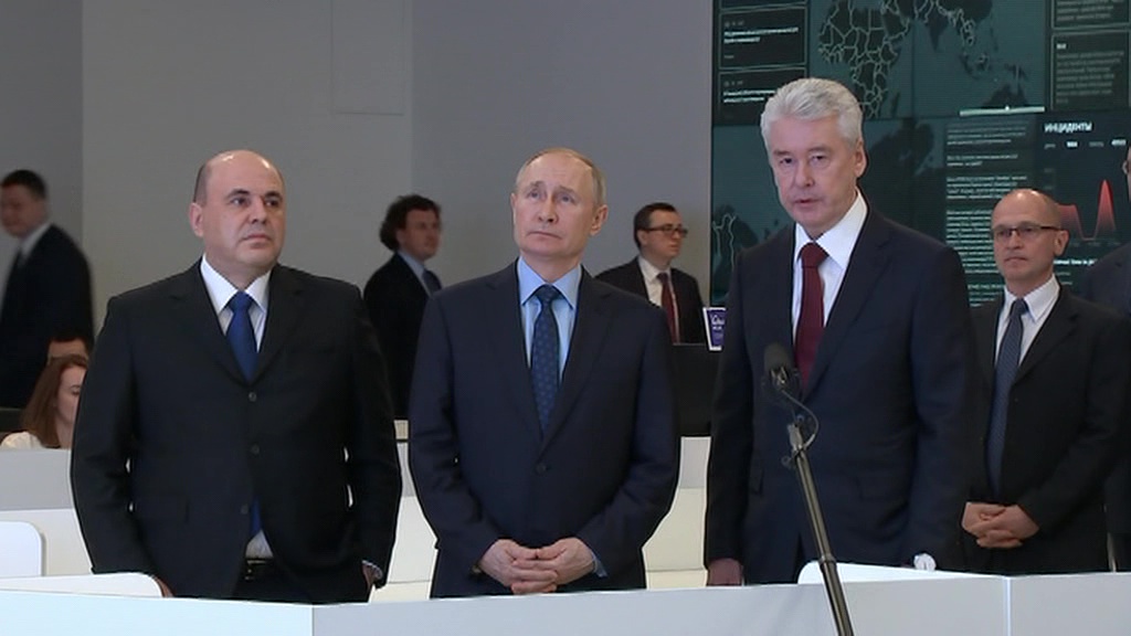 Путину показали систему мониторинга наличия продуктов