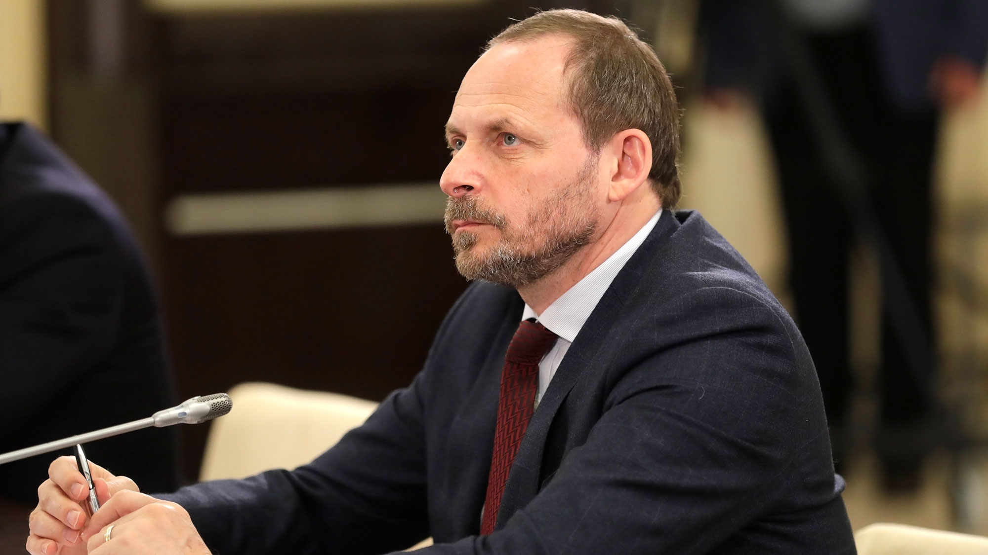 Волож заявил, что компании должны быть готовы к экономической тряске