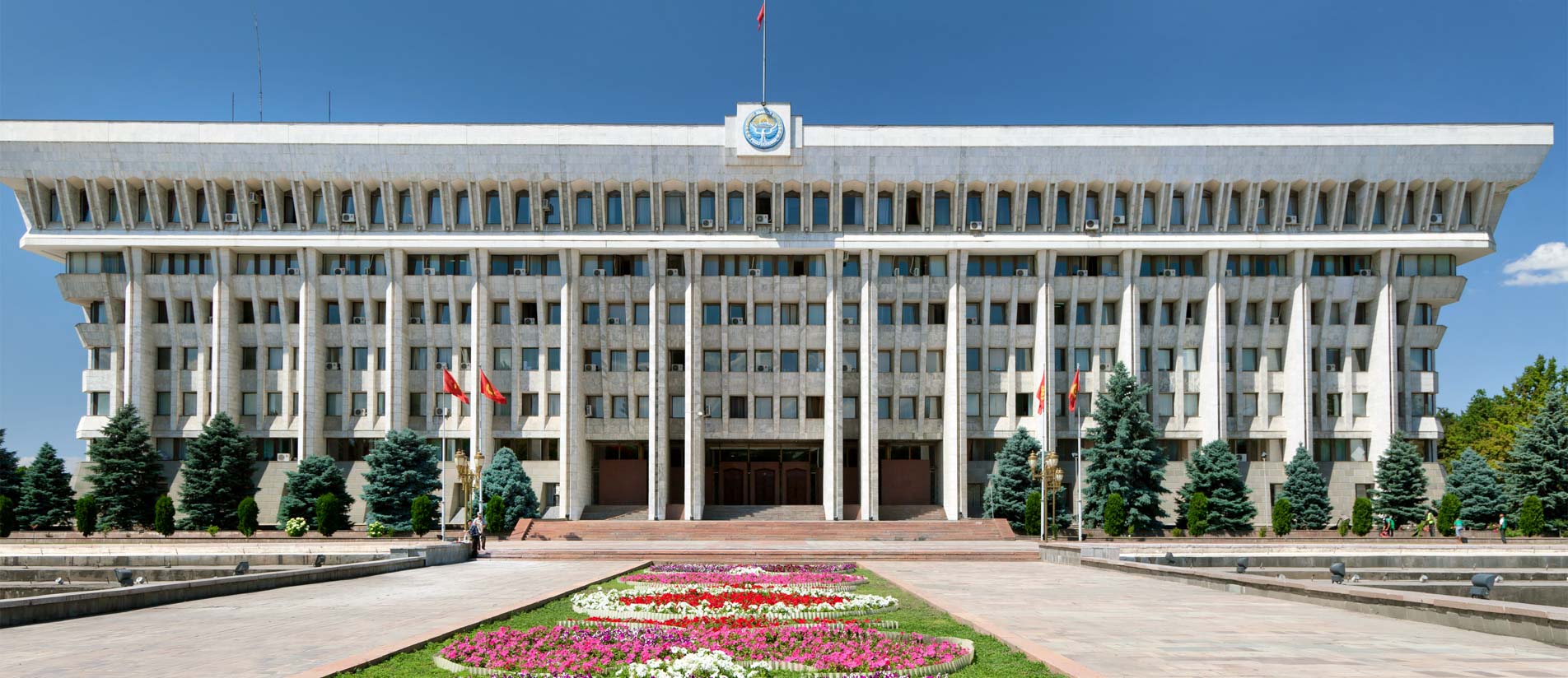 В Киргизии ввели госрегулирование цен на 11 видов продуктов