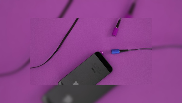 Придуман аналог MagSafe для плееров и смартфонов