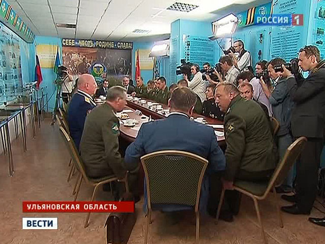 Путин обсудил с десантниками национальные интересы