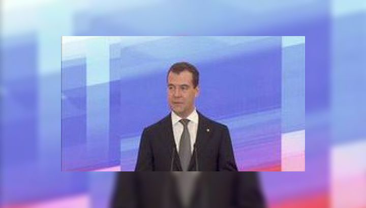Медведев: нет никакой необходимости повышать налоги