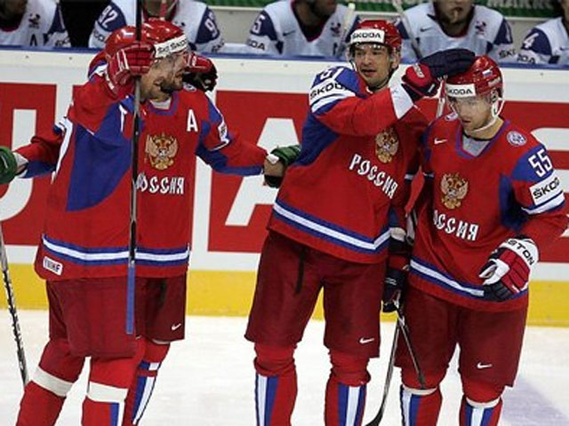 Хоккей. Защитник сборной России Рясенский получил травму