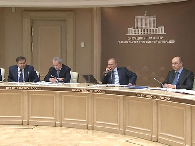Путин: люди недовольны тем, что их бросают и обманывают