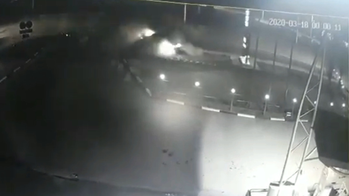 Два студента погибли в аварии у волгодонской заправки. Видео