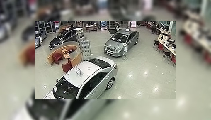 Продажи автомобилей в России выросли в июле в полтора раза