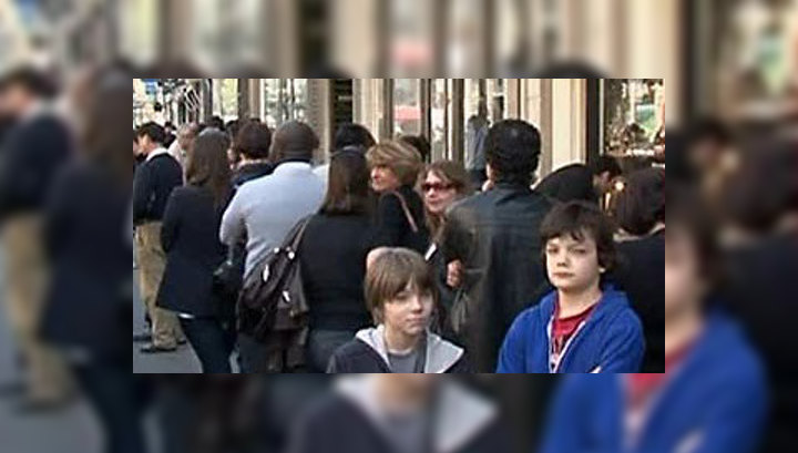 Вулкан сделал заложниками аэропортов более 6 тысяч человек