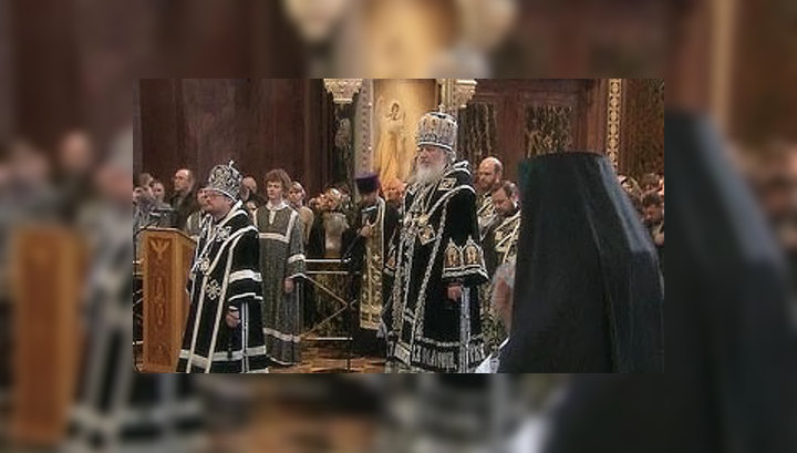 Патриарх Кирилл совершил чин Погребения Плащаницы