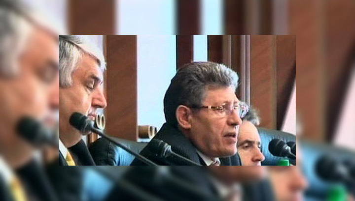 Михай Гимпу призвал молдаван больше самим пить вино, чем его продавать