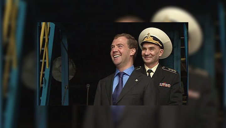 Об корму "Северодвинска" разбили бутылку шампанского