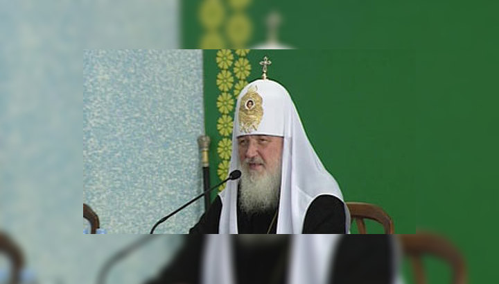 Патриарх Кирилл наградил министра транспорта за воссоздание монастыря