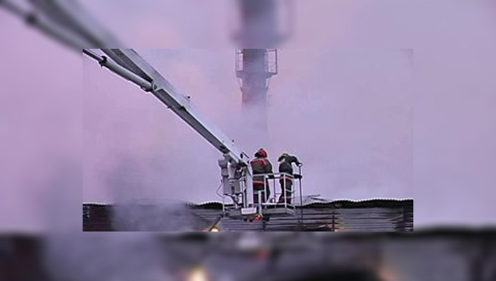 Пожар в омском магазине "подпитывался" спиртным и бытовой химией