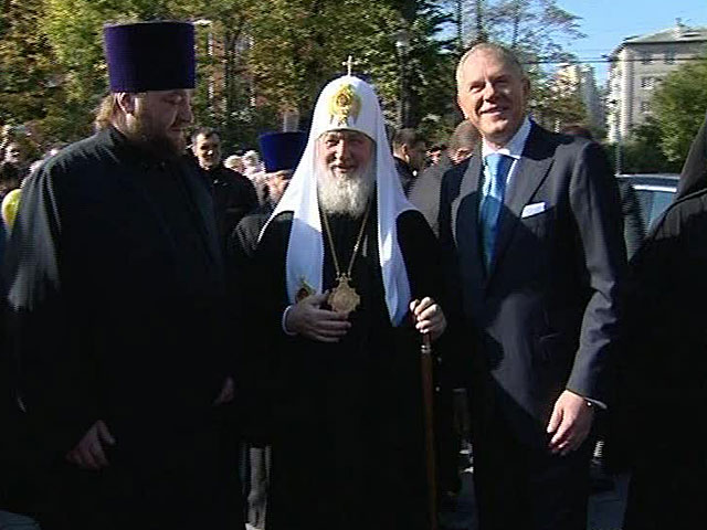 Патриарх Кирилл благословил губернатора Калининградской области
