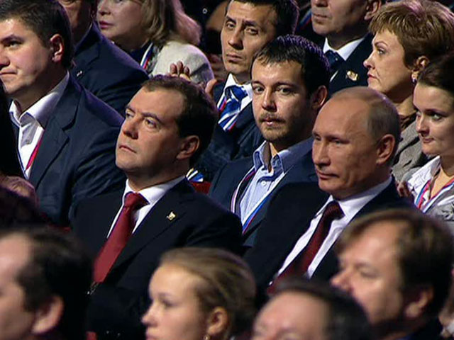 Кандидатура Путина единогласно включена в бюллетень для голосования