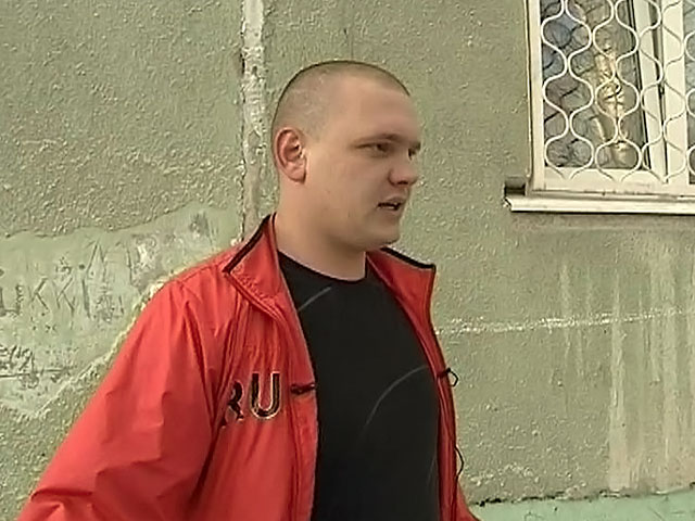 Томский таксист, спасший детей из огня, получил квартиру и машину