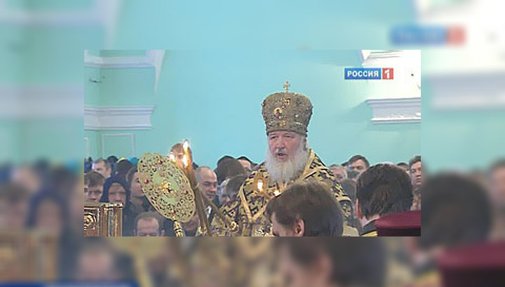 Патриарх Кирилл совершил Божественную литургию в Высоко-Петровском монастыре