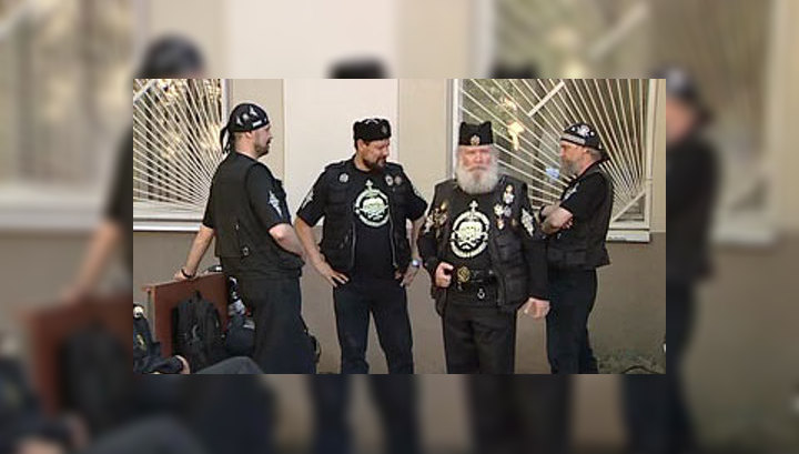 Суд признал виновными организаторов выставки "Запретное искусство"