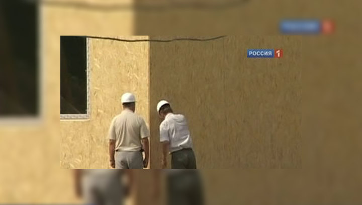 Дома для погорельцев обещают сдать до первых заморозков