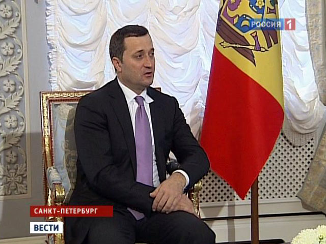 Проблемы "Ленфильма" дошли до премьера