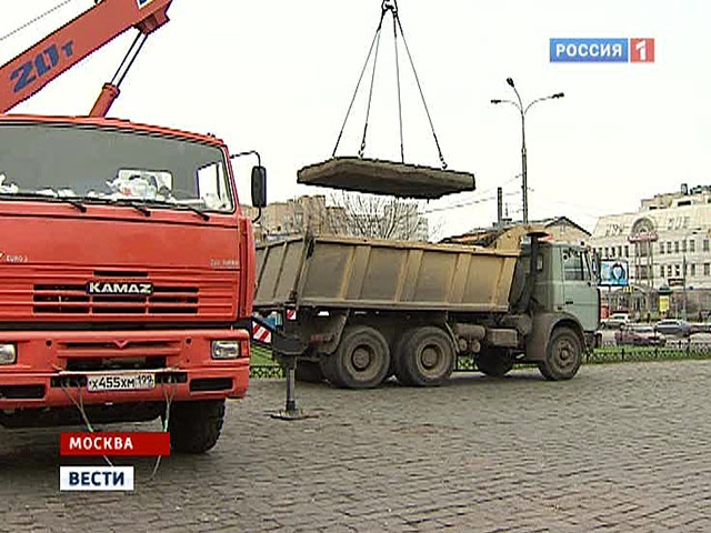 Собянин потребовал сносить ларьки "без чрезвычайщины"