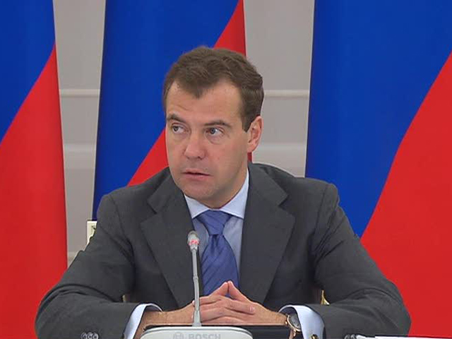 Медведев: система госуправления требует постоянной подстройки