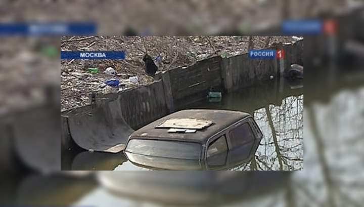 Лосиный остров: гаражный кооператив ушел под воду
