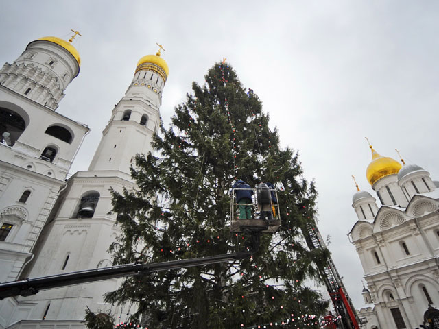 На Новый год Москва попробует стать по карману иногородним туристам