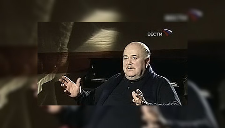Медведев обсудил с Калягиным вопросы помощи театрам