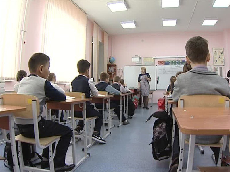В красноярских школах продлили сроки проведения проверочных работ