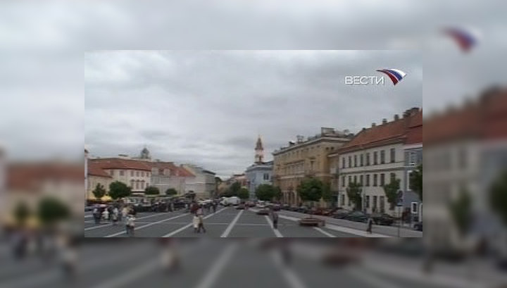 В Вильнюсе установлен цветочный памятник баскетболисту Марчюленису