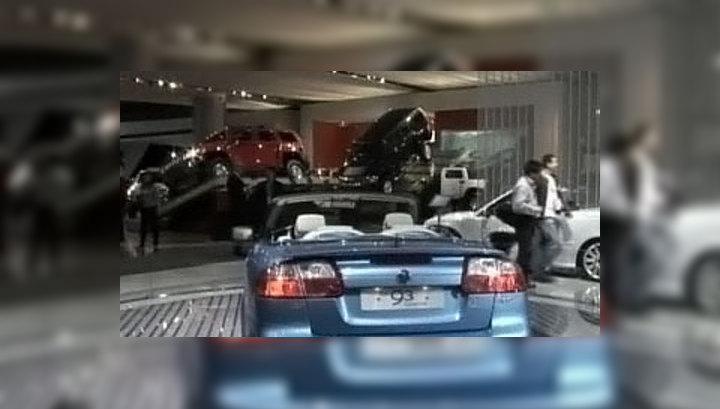 В Детройте открывается автосалон