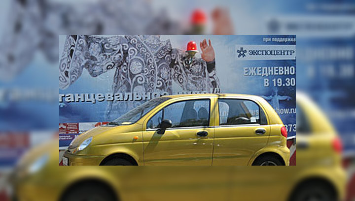 Пассажиры Daewoo Matiz выжили, упав в 30-метровую пропасть