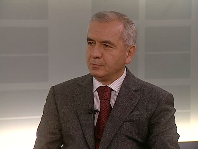 Эксперт: Каддафи хочет уйти, хлопнув дверью как можно сильнее