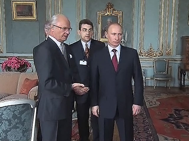 Путин встречается с королем Швеции