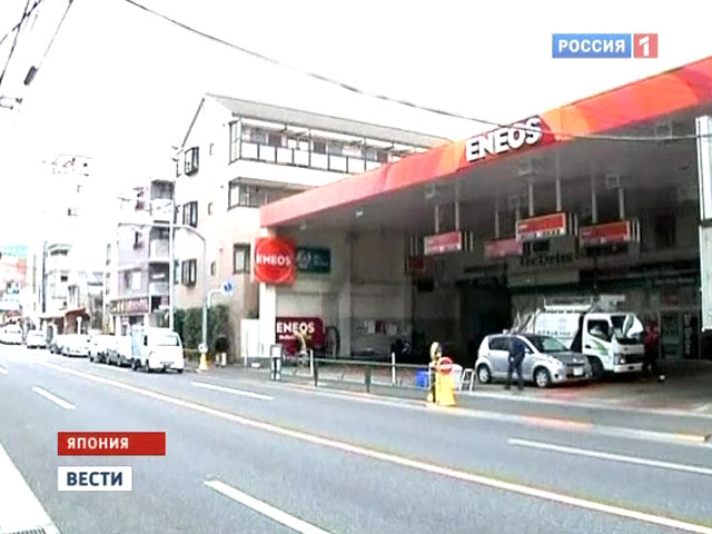 С дефицитом бензина в Японии должны справиться временные АЗС