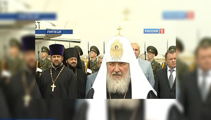 Патриарх Кирилл совершил богослужение в память Тихона Задонского