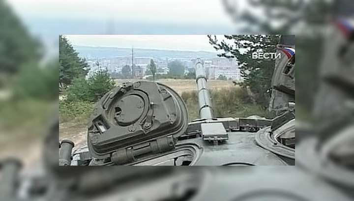 Грузинские танки прорвались в Цхинвали